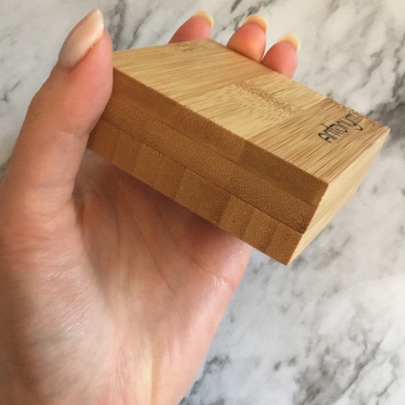 Antonym Highlighting Blush - Picture 4 of 5